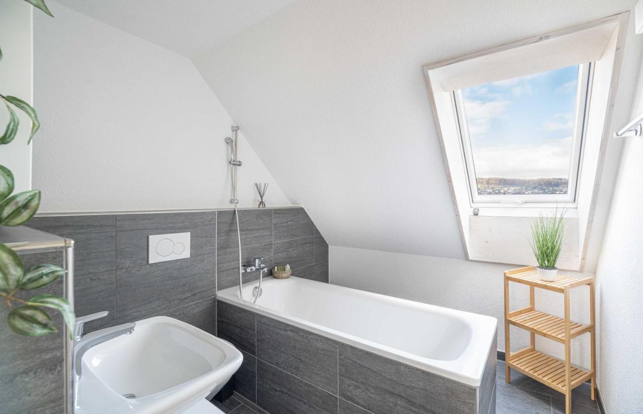 Modern 3Bdr Duplex With Skyroof In Trendy Zurich West Zurique Exterior foto